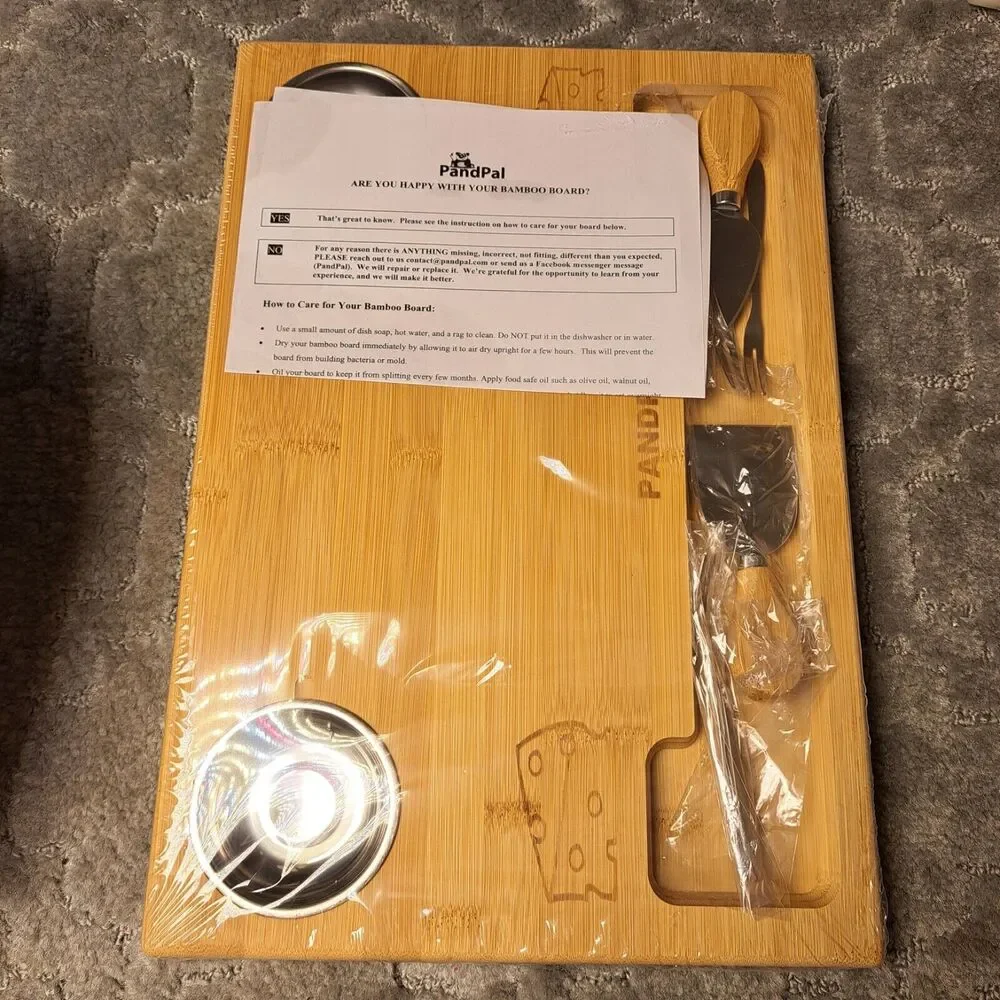 PANDPAL REVERSIBLE BAMBOO BOARD CHEESE CUTTING SERVING KNIVES/BOWLS/FORKS SEALED